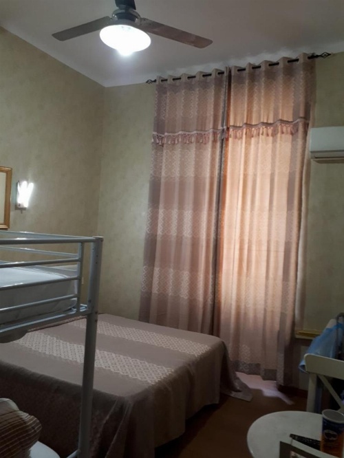 Renting Rooms image 7